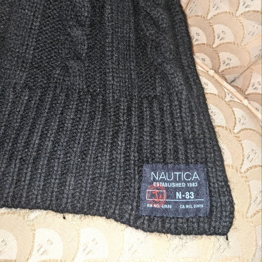Nautica Unisex Thick Black Wool and Nylon Blend Cable Knit Scarf